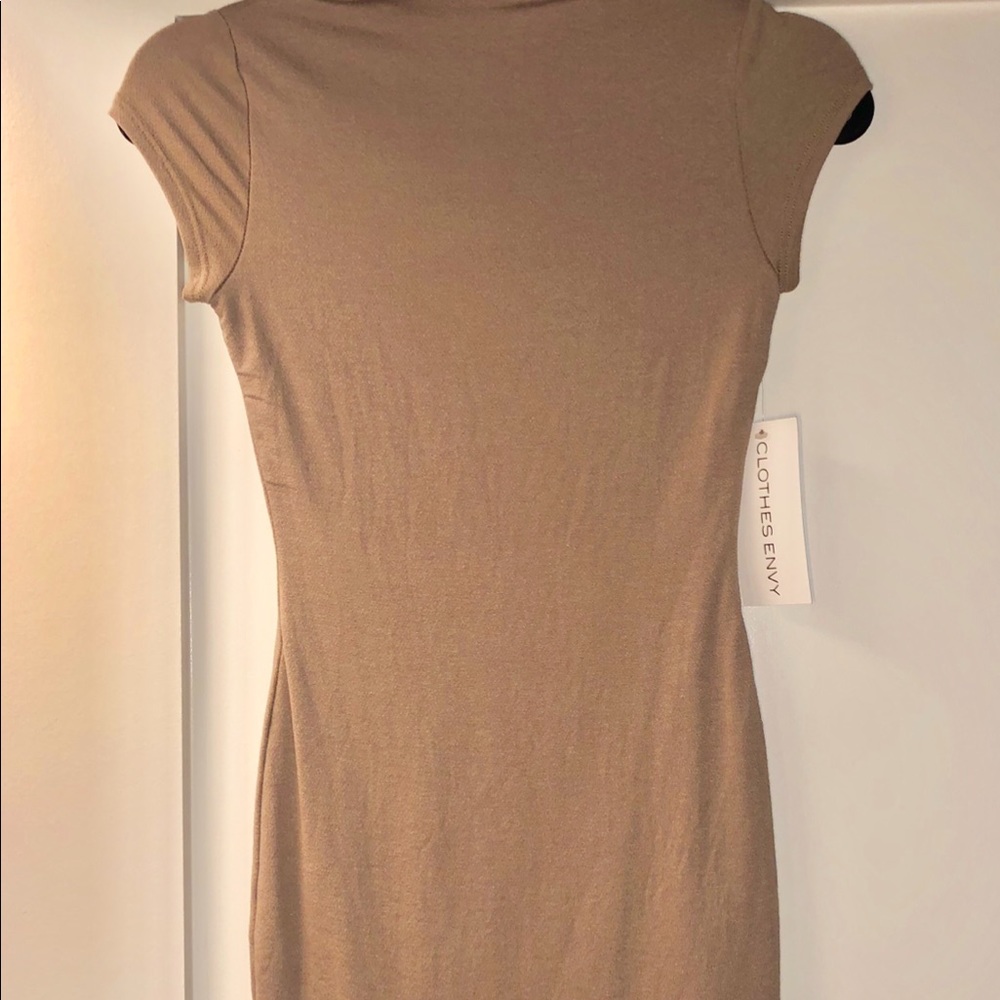Clothesenvy.com - Picture 4 of 4